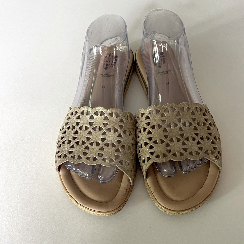 Spring Step Laser Cut Leather Slide Sandals Gold Metallic Size 9.5-10